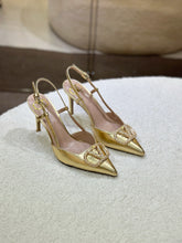 Load image into Gallery viewer, SE1539 VLOGO SIGNATURE SLINGBACK PUMP / Size5-10
