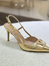 Load image into Gallery viewer, SE1539 VLOGO SIGNATURE SLINGBACK PUMP / Size5-10
