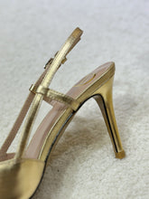 Load image into Gallery viewer, SE1539 VLOGO SIGNATURE SLINGBACK PUMP / Size5-10
