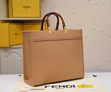 Load image into Gallery viewer, FF220 Fendi Sunshine Medium / 13.7x12.2x6.7inch
