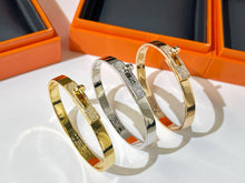 Load image into Gallery viewer, JW1426 Hermes Bracelet
