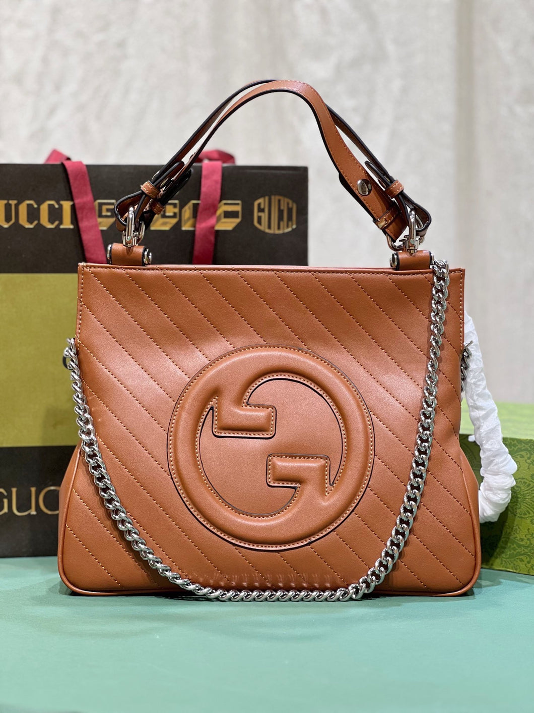 GC584 Gucci Blondie Medium Tote Bag / 13.6x16.1x3.1inch