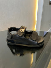 Load image into Gallery viewer, SE1335 Women&#39;s Double G Sandal / Size5-11
