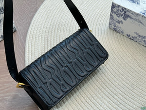 DR434 Miss Dior Flap Bag / 8.2x4.5x2.5inches