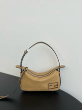 Load image into Gallery viewer, FF268 Simply Fendi Small/ Medium / HIGHEST QUALITY VERSION
