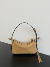 Load image into Gallery viewer, FF268 Simply Fendi Small/ Medium / HIGHEST QUALITY VERSION
