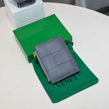 Load image into Gallery viewer, BV063  Small Cassette Bi-Fold Zip Wallet / 4.5x3.5x0.4inch
