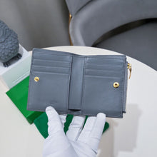 Load image into Gallery viewer, BV063  Small Cassette Bi-Fold Zip Wallet / 4.5x3.5x0.4inch
