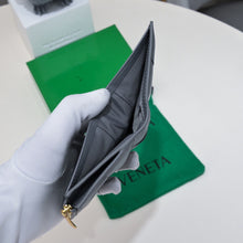 Load image into Gallery viewer, BV063  Small Cassette Bi-Fold Zip Wallet / 4.5x3.5x0.4inch
