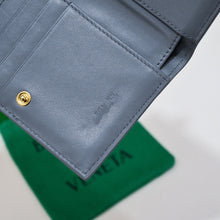 Load image into Gallery viewer, BV063  Small Cassette Bi-Fold Zip Wallet / 4.5x3.5x0.4inch
