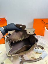 Load image into Gallery viewer, HM193 Hermes Birkin 30 / Canvas &amp; Leather Trim / 30 x 21 cm
