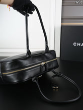 Load image into Gallery viewer, CC1446 CHANEL 26S Bowling Bag / Long Handle / 35 x 20 cm
