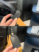 Load image into Gallery viewer, LB1344 All In BB / 6.3 x 7.1 x 4.7 inches
