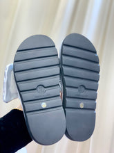 Load image into Gallery viewer, SE1100 LB Pool Pillow Flat Comfort Mule  /  Size5-11
