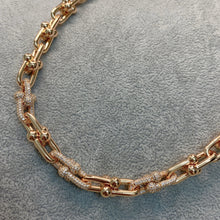 Load image into Gallery viewer, JW960 Tiffany Graduated Link Necklace
