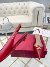 Load image into Gallery viewer, SE1295 Vlogo Slingback Pump/ Size5-11
