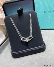 Load image into Gallery viewer, JW963 Tiffany &amp; Co Large Double Link Pendant
