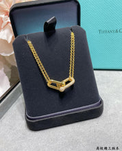Load image into Gallery viewer, JW964 Tiffany &amp; Co Large Double Link Pendant
