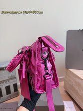 Load image into Gallery viewer, BC076 Balenciaga Le Cagole  / Large: 32 x 22 cm  Medium: 30  x 19 cm  Small: 24 x 14 cm
