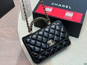 CC1021 Wallet on Chain / 4.8 × 7.5 × 1.4 in