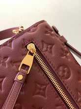 Load image into Gallery viewer, LB878 Pochette Métis / HIGHEST QUALITY VERSION / 9.8 x 7.5 x 2.8 inches
