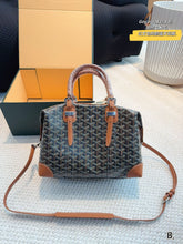 Load image into Gallery viewer, GY039 Bowling Bag / 11.8x5.9x9.4inch
