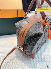 Load image into Gallery viewer, GY039 Bowling Bag / 11.8x5.9x9.4inch
