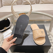 Load image into Gallery viewer, SE1416 CC Slide Sandals / Size5-10
