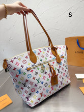 Load image into Gallery viewer, LB792 Vintage Shoulder Bag / 13.4x11.8inch
