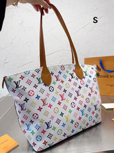 Load image into Gallery viewer, LB792 Vintage Shoulder Bag / 13.4x11.8inch
