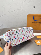 Load image into Gallery viewer, LB792 Vintage Shoulder Bag / 13.4x11.8inch
