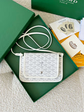 Load image into Gallery viewer, GY042 Plumet Bag / 8x5.5x1inch
