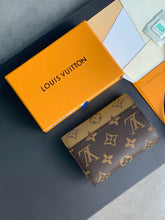 Load image into Gallery viewer, LB1145 Victorine Wallet / HIGHEST QUALITY VERSION / 4.7 x 3.7 x 1 inches
