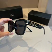 Load image into Gallery viewer, JW840 CD Sunglasses
