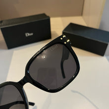 Load image into Gallery viewer, JW840 CD Sunglasses
