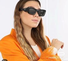 Load image into Gallery viewer, JW839 PD Cat Eye Sunglasses
