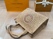 Load image into Gallery viewer, LB1244  OnTheGo MM / 14.8 x 11.8 x 6.7 inches
