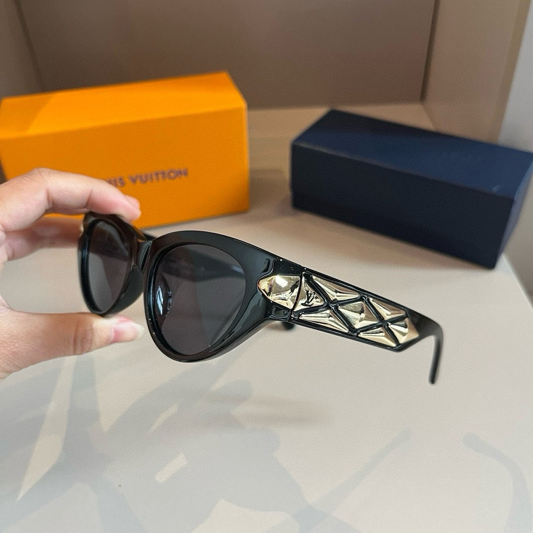 JW838 LB Cat Eye Sunglasses