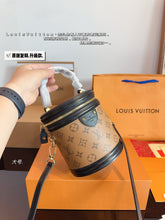 Load image into Gallery viewer, LB1001 Cannes / 5.9 x 6.7 x 5.9 inches
