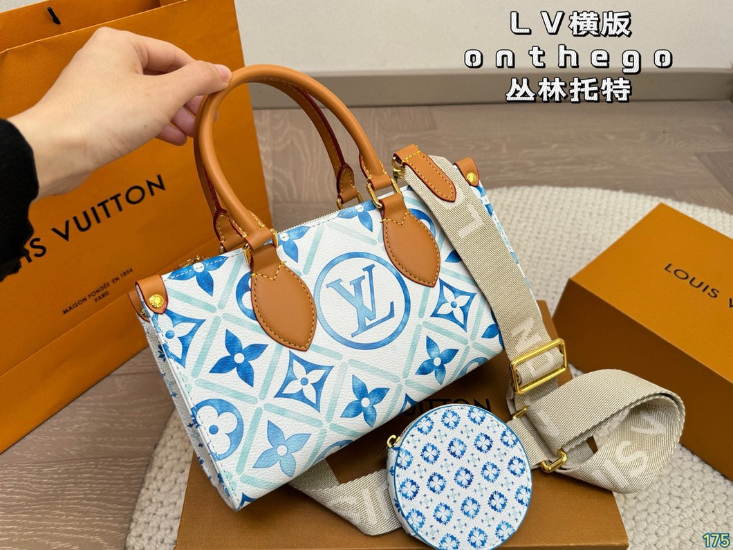 LB1004 OnTheGo East West / 9.8 x 5.1 x 3.9 inches