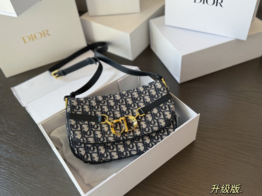 DR378 Small CD Besace Bag / 9.5x6x2.5inches