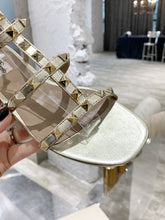 Load image into Gallery viewer, SE1131 V Rockstud Flat Calfskin Sandal with Straps / Size4-10
