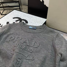 Load image into Gallery viewer, CLTH363 PD Sweater / SizeS/M/L/XL
