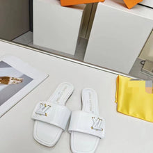 Load image into Gallery viewer, SE1057 LB Shake Flat Mule /  Size5-11
