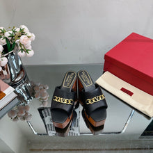 Load image into Gallery viewer, SE1133  VLOGO Sandals 95MM / Size5-10
