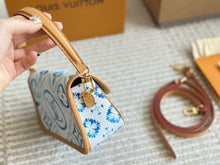 Load image into Gallery viewer, LB1002 Nano Diane / 7.5 x 4.1 x 2.4 inches
