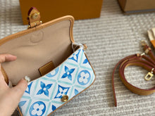 Load image into Gallery viewer, LB1002 Nano Diane / 7.5 x 4.1 x 2.4 inches
