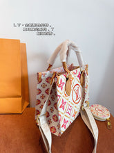 Load image into Gallery viewer, LB1003 OnTheGo PM / 9.8 x 7.5 x 4.5 inches
