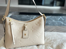 Load image into Gallery viewer, LB1008 CarryAll PM / 11.4 x 9.4 x 4.7 inches
