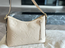 Load image into Gallery viewer, LB1008 CarryAll PM / 11.4 x 9.4 x 4.7 inches
